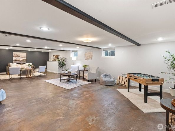 8400 SE Berry Street, Port Orchard WA 98366