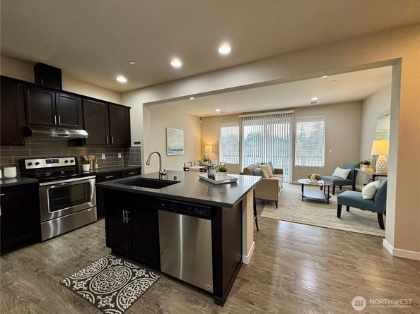 7921 20th Avenue SE, Everett WA 98203