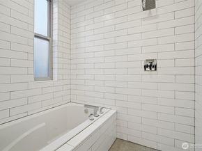 3817 B California Avenue SW, Seattle WA 98116