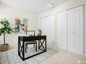 2840 139th Avenue SE 9, Bellevue WA 98005