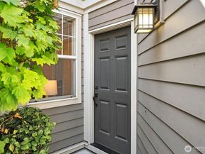 2840 139th Avenue SE 9, Bellevue WA 98005