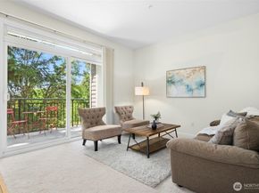 2840 139th Avenue SE 9, Bellevue WA 98005