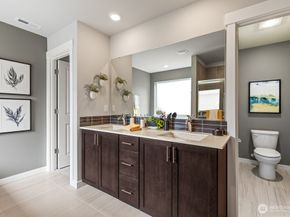 642 SE 12th Place 48, North Bend WA 98045