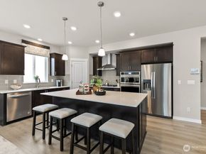 642 SE 12th Place 48, North Bend WA 98045