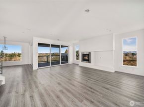 12728 SE 287th Place, Auburn WA 98092