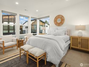 9608 NE 182nd Court D, Bothell WA 98011