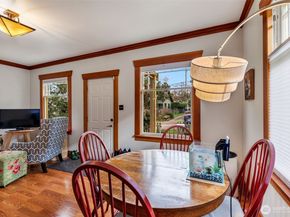 7779 10th Avenue SW, Seattle WA 98106