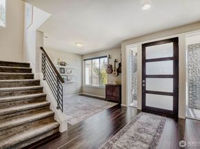 5658 S 328th Place, Auburn WA 98001