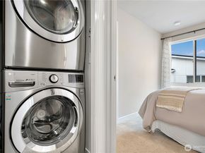 8554 22nd Place NE, Seattle WA 98115