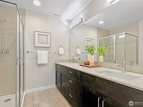 8554 22nd Place NE, Seattle WA 98115