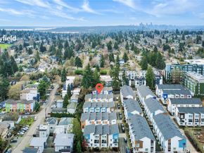 8554 22nd Place NE, Seattle WA 98115