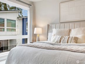 8554 22nd Place NE, Seattle WA 98115