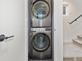 4517 B Sunnyside Avenue N, Seattle WA 98103