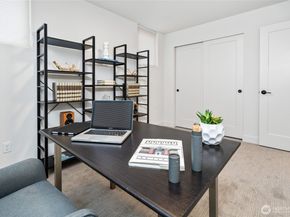 4517 B Sunnyside Avenue N, Seattle WA 98103