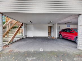 9480 Olson Place SW G, Seattle WA 98106