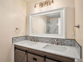 10833 SE 172nd Street 7D, Renton WA 98055