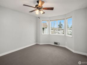 10833 SE 172nd Street 7D, Renton WA 98055