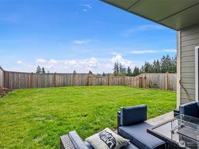 1323 Baker Heights Loop, Bremerton WA 98312