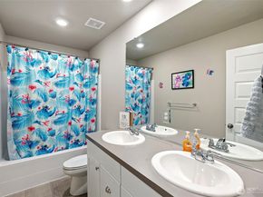 1323 Baker Heights Loop, Bremerton WA 98312