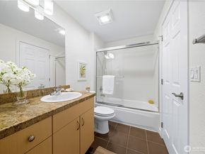 12601 SE 41st Place C102, Bellevue WA 98006