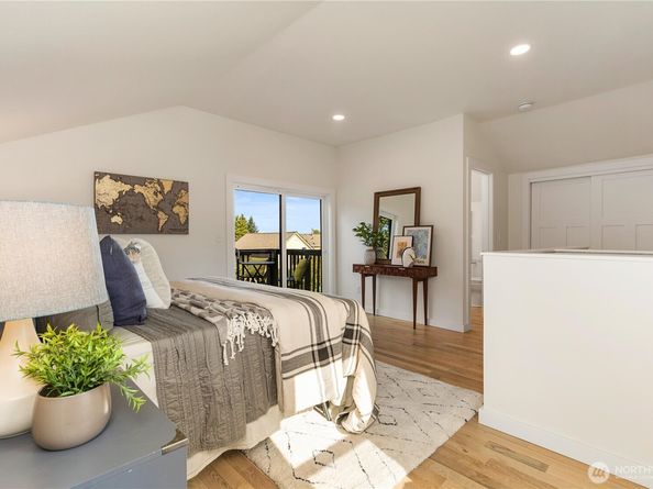 6031 McKinley Place N, Seattle WA 98103