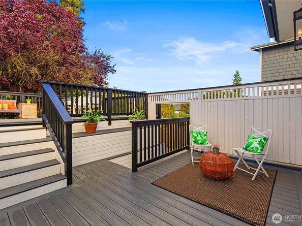 6031 McKinley Place N, Seattle WA 98103