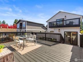 6031 McKinley Place N, Seattle WA 98103