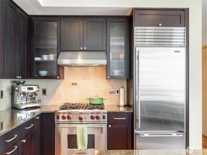 1000 1st Avenue 1904, Seattle WA 98104