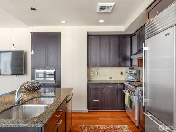 1000 1st Avenue 1904, Seattle WA 98104