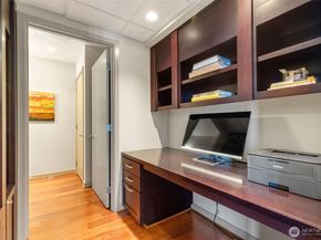 1000 1st Avenue 1904, Seattle WA 98104