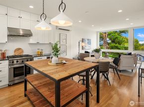 1535 Grandview Place E, Seattle WA 98112
