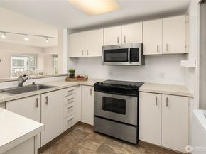 121 Vine Street 506, Seattle WA 98121