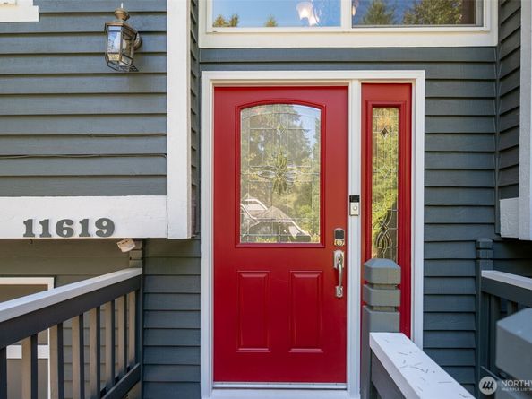 11619 NE 97th Street, Kirkland WA 98033