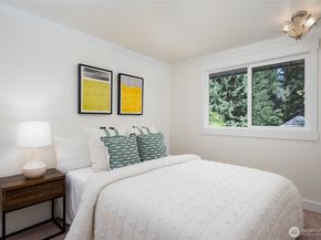 11619 NE 97th Street, Kirkland WA 98033