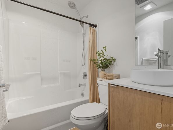 3112 NE 120th Street, Seattle WA 98125