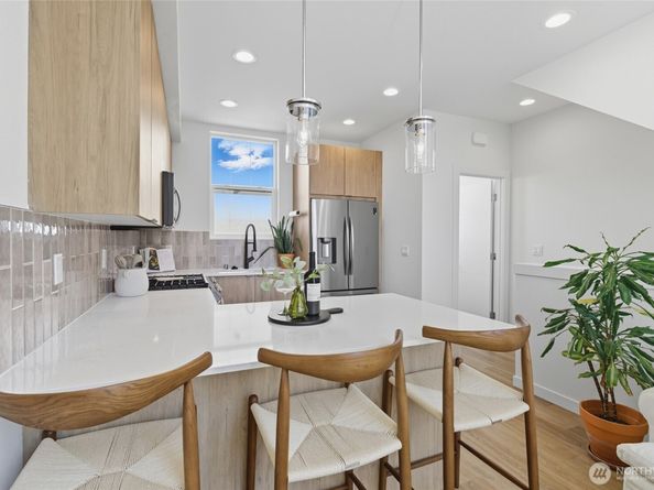 3112 NE 120th Street, Seattle WA 98125