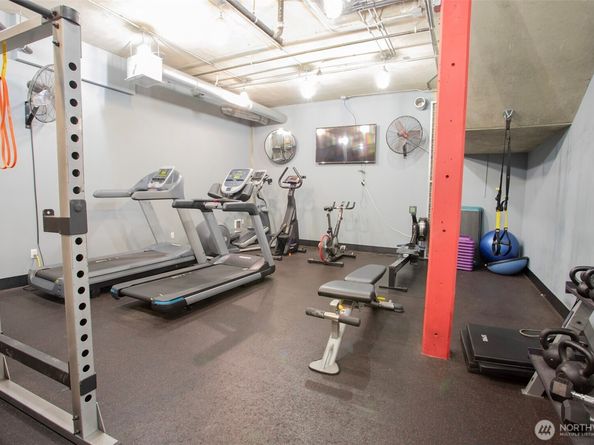 2500 Western Ave Avenue 510, Seattle WA 98121