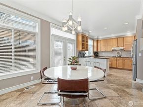 8630 113th Lane NE, Kirkland WA 98033