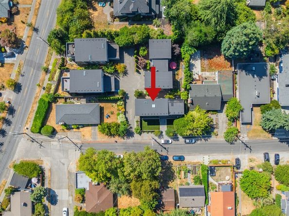 5151 S Frontenac Street, Seattle WA 98118