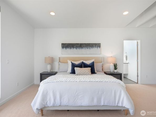 5151 S Frontenac Street, Seattle WA 98118