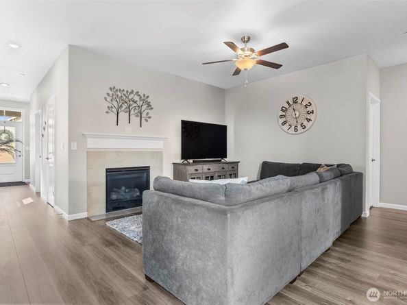 4744 Deadwood Street, Bremerton WA 98312