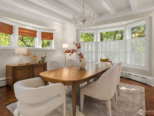 718 E Aloha Street 10, Seattle WA 98102