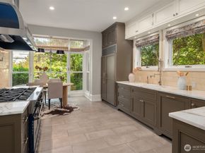 718 E Aloha Street 10, Seattle WA 98102