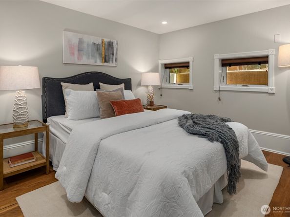 718 E Aloha Street 10, Seattle WA 98102