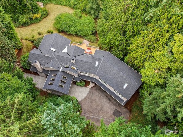3408 134th Avenue NE, Bellevue WA 98005