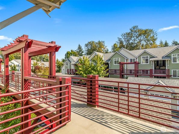 13000 Admiralty Way B301, Everett WA 98204