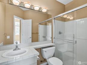 13000 Admiralty Way B301, Everett WA 98204
