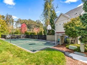 13000 Admiralty Way B301, Everett WA 98204