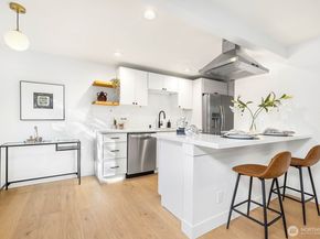 1722 Martin Luther King Jr Way, Seattle WA 98122