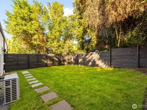 1722 Martin Luther King Jr Way, Seattle WA 98122